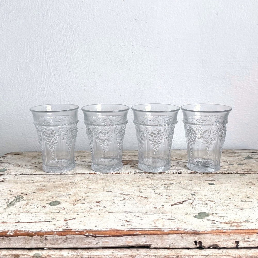 Vintage Clear Pressed Glass Grape Vine Tumblers Set of 4 Embossed Juice CSGA